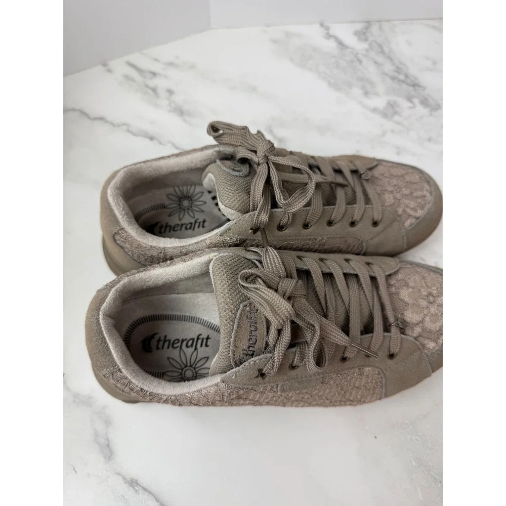 Therafit Leather Comfort Ortho Shoe Taupe Sneaker Lace Sz 9.5 Womens